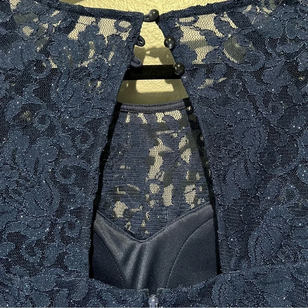 SEQUIN HEARTS- NWT Navy Blue Sparkly Long Sleeve Cropped Top Size 11